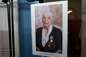 В Астрахани открыли фотовыставку «Всё для Победы: жизнь в тылу»